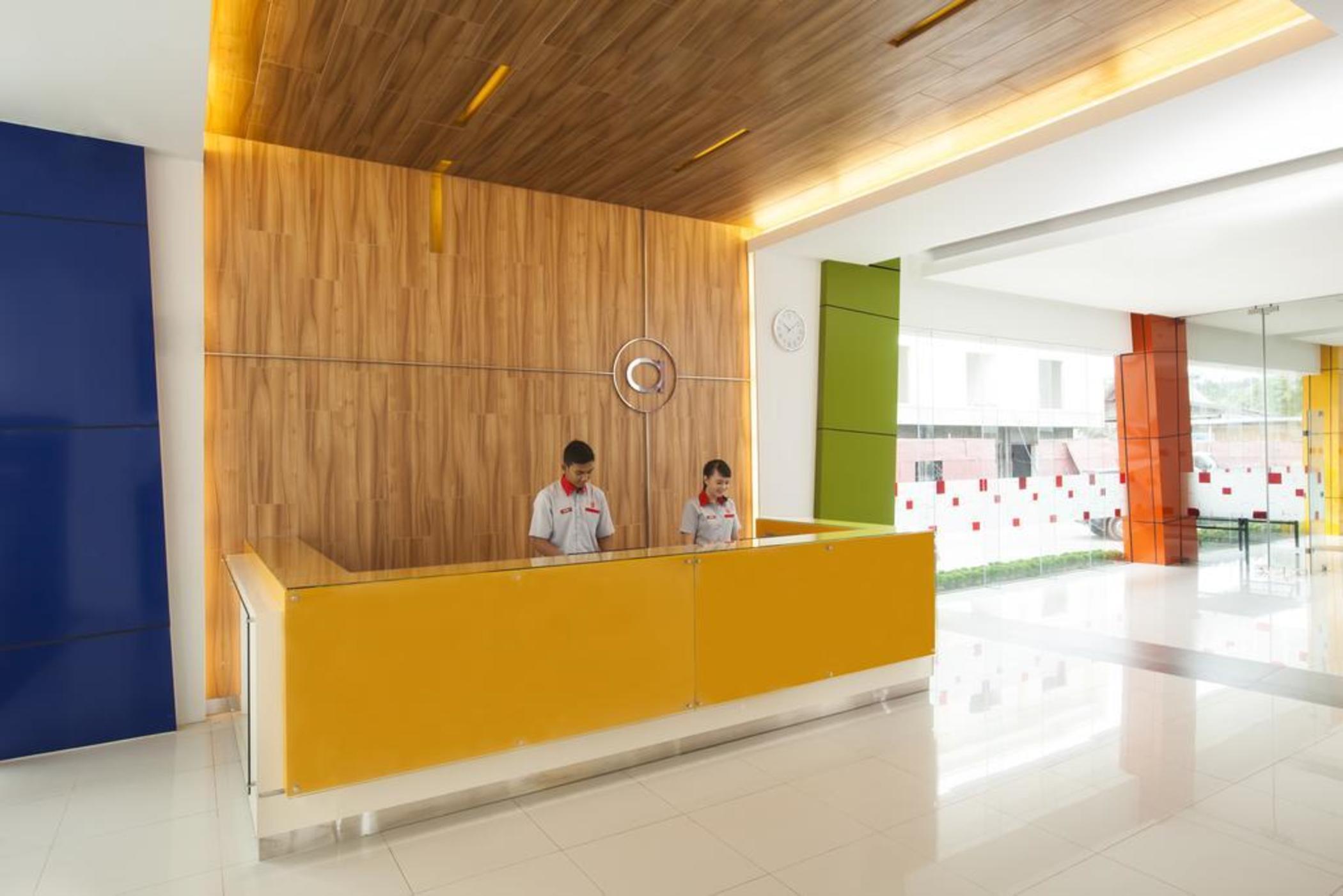 Amaris Hotel Samarinda Exterior foto